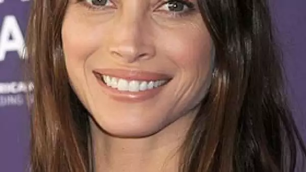 Christy Turlington estudió Religión Comparativa y Filosofía del Este en NYU.
