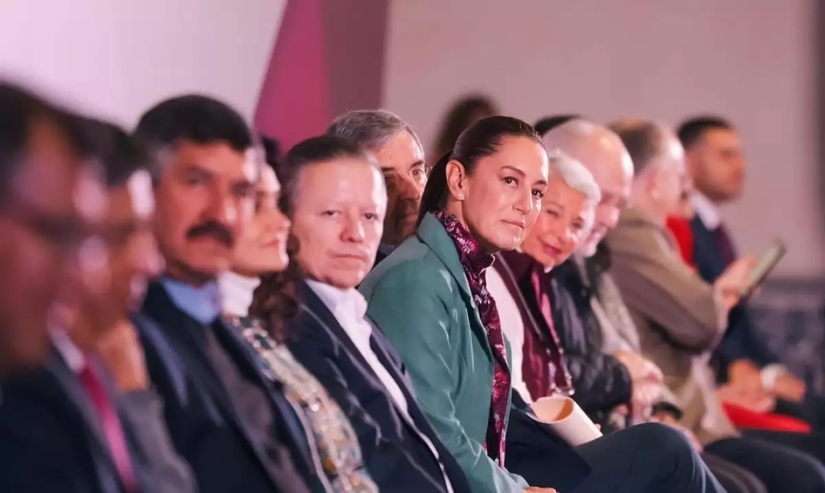 Claudia Sheinbaum presenta a su equipo de campaña