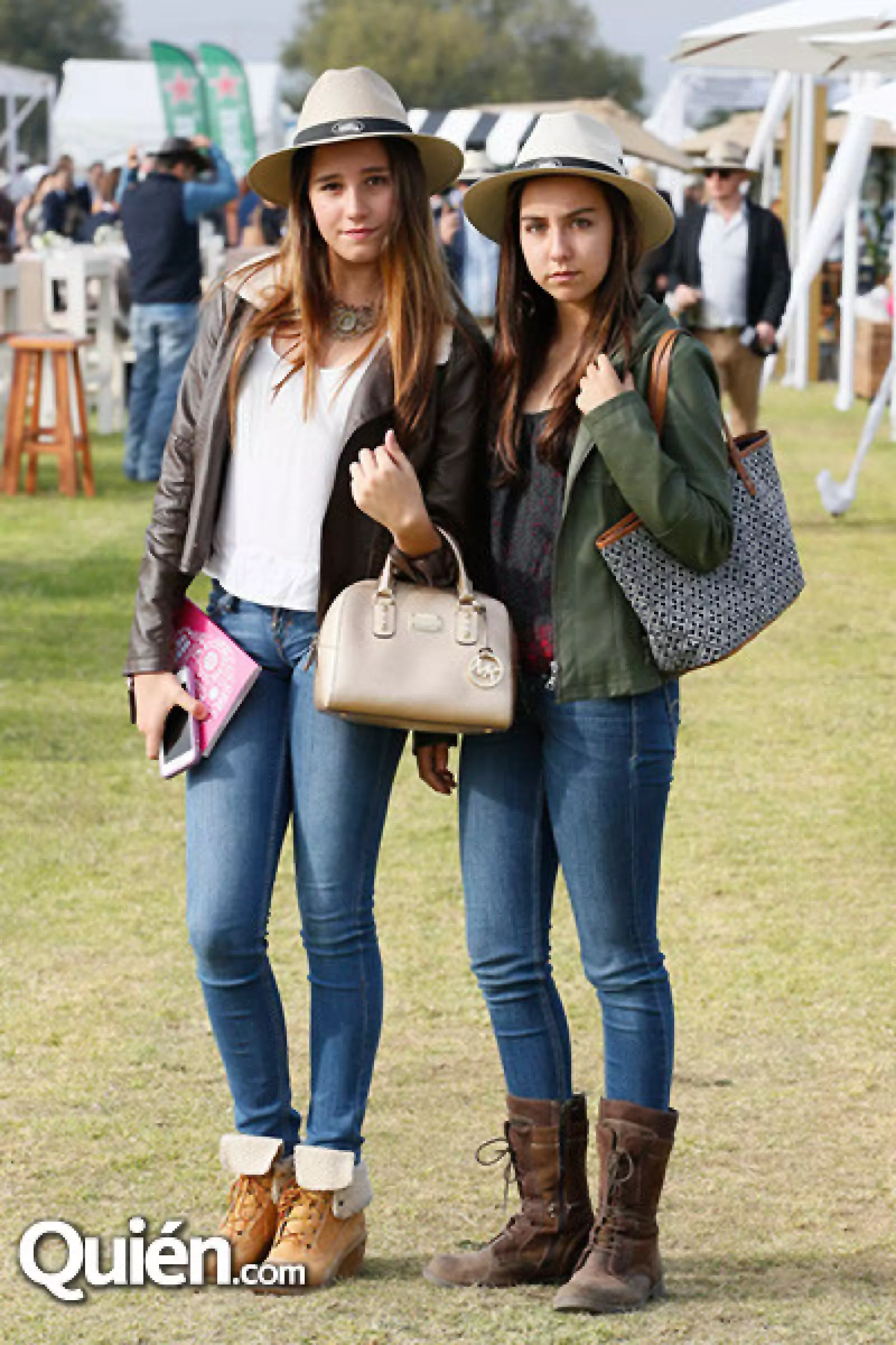 Emilia Morphy y Daniela Martínez