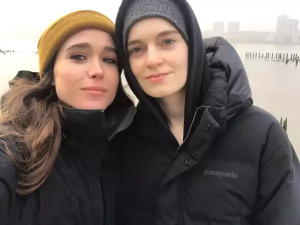 Elliot Page y Emma Portner.