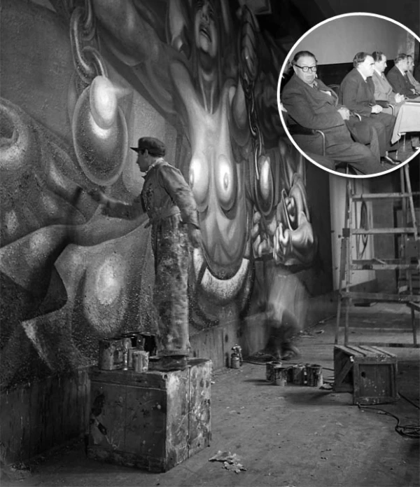 Izquierda: José Clemente Orozco pintando su mural `Nueva Democracia´, a la derecha, Diego Rivera en un salón de Bellas Artes.