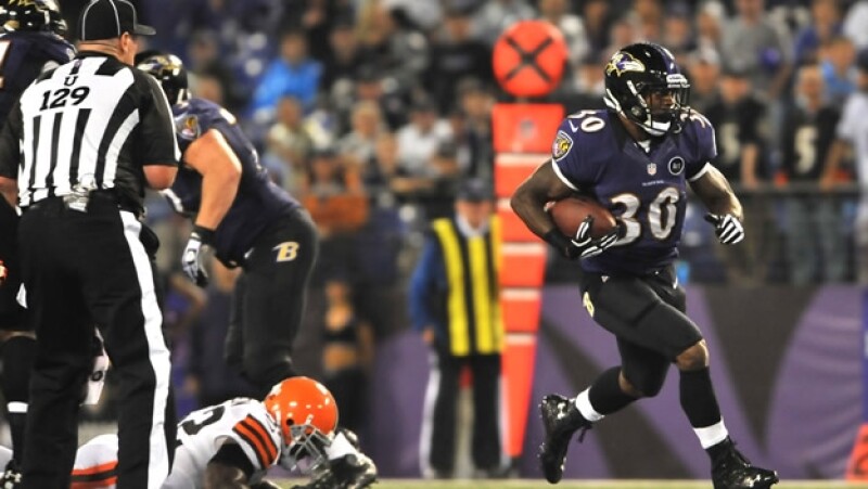 Baltimore cleveland cuervos cafes fecha 4 nfl americano arbitros regreso
