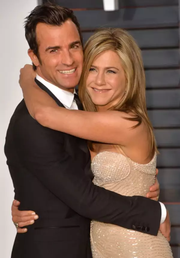 La pareja de actores poco a poco va revelando datos de su bello matrimonio y ahora es Justin quien presume una foto de su hermosa esposa.