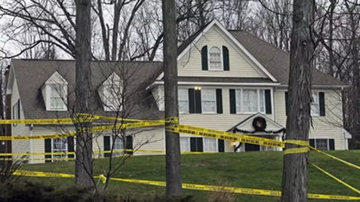 casa adam lanza