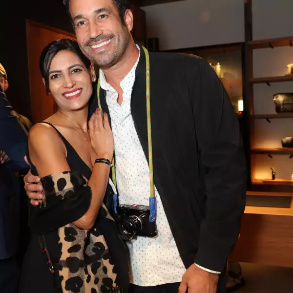 Kiran Karnani  y Juan Martínez