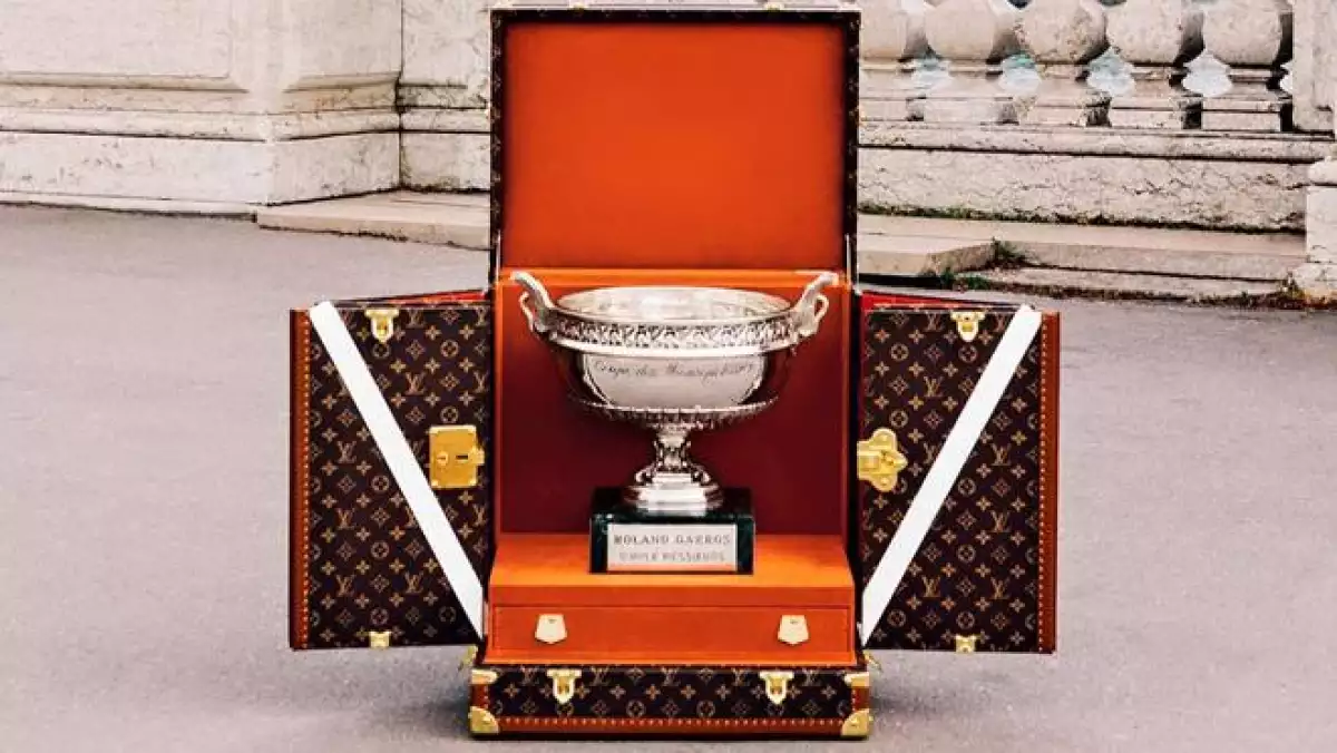 Louis Vuitton trunks 2017 trofeos de Roland Garros