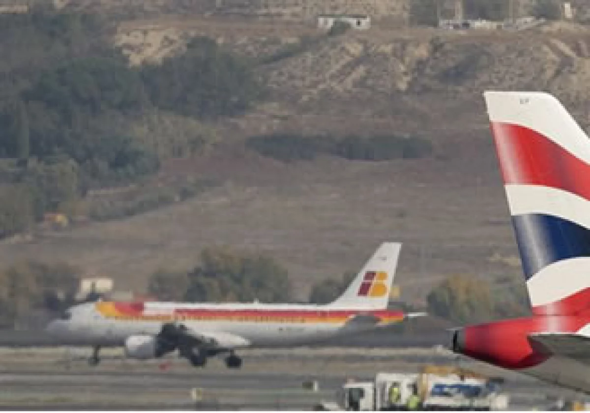 Ambas copañías cuentan con 2,700 empleados y una red que cubre más de 200 aeropuertos. (Foto: AP)