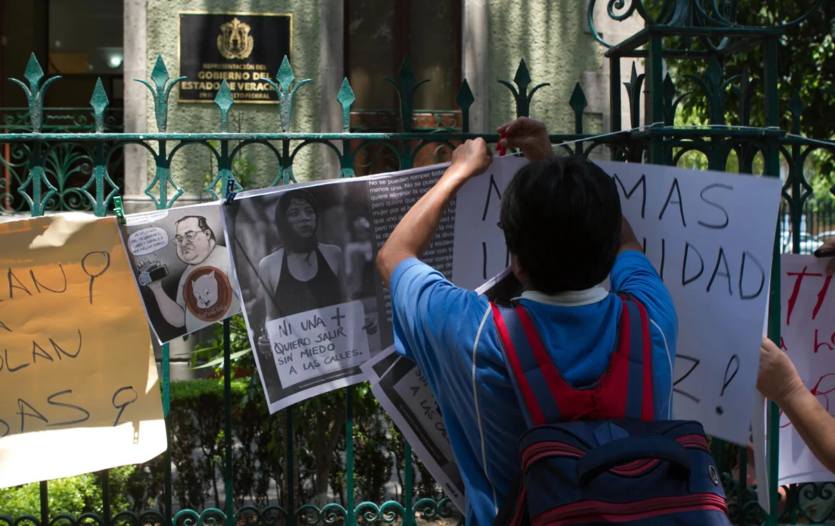 El caso de Daphne Fernández generó protestas en Veracruz y la Ciudad de México.