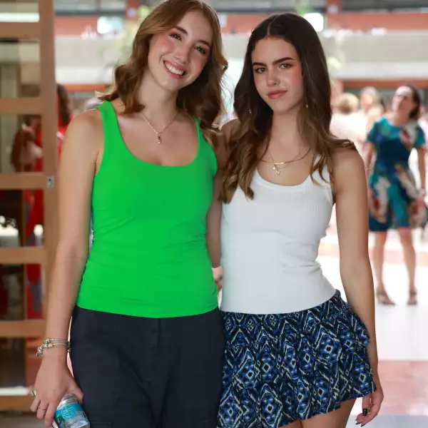 Alexandra López y María Barragán 