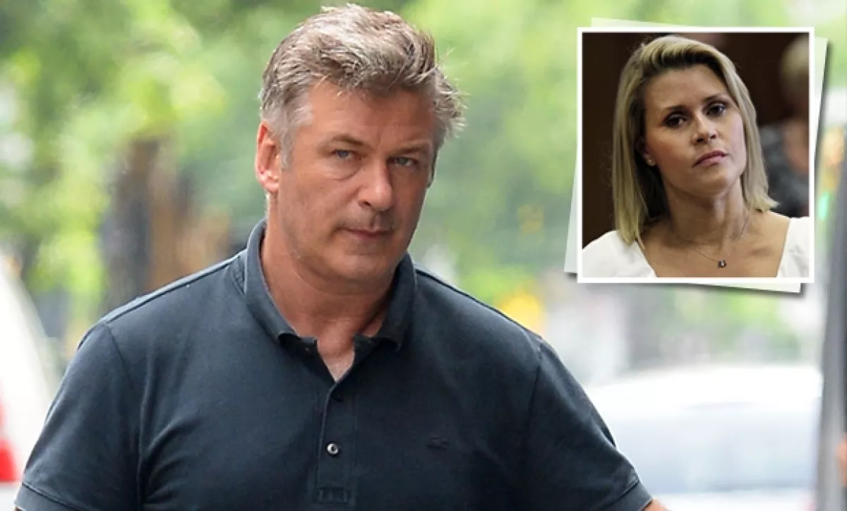 Alec Baldwin fue acosado por una mujer con quien salió una sola noche en 2002.