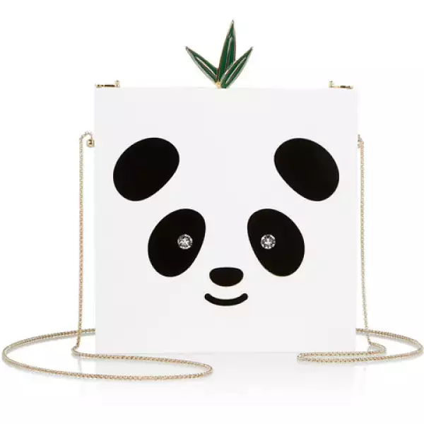 Nos encantan los diseños atrevidos de Charlotte Olympia.