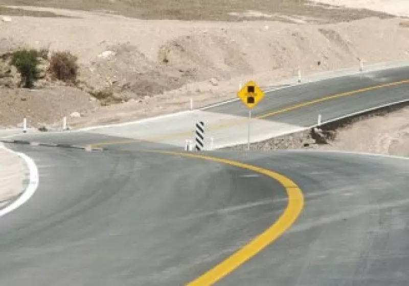 La carretera Cerritos-Entronque Tula en San Luis Potosí es uno de los trabajos de la administración actual. (Foto: Cortesía Gobierno de San Luis Potosí)