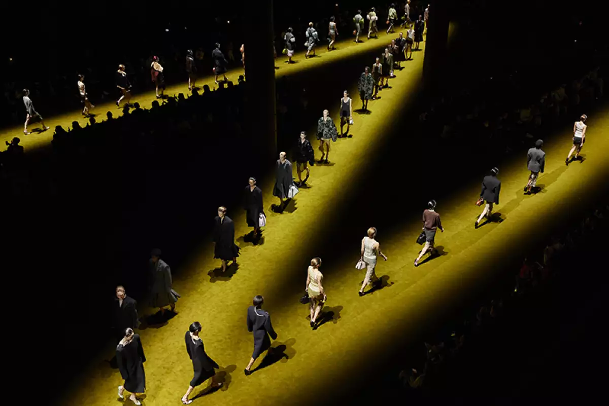 PRADA FW22