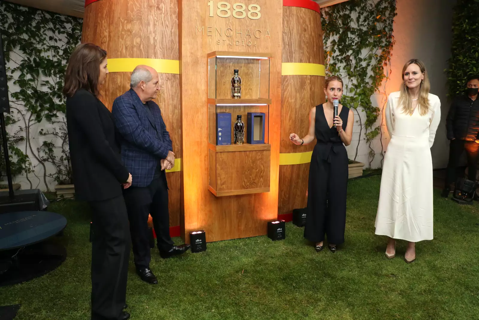 maria-isabel-castillo-baez-cesar-menchaca-katy-castro-melissa-uribe