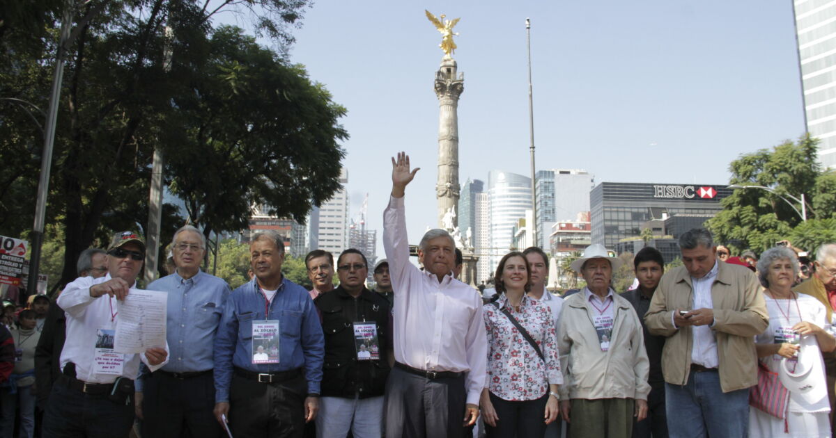 AMLO vuelve a las calles: convoca a marcha el 27 de noviembre