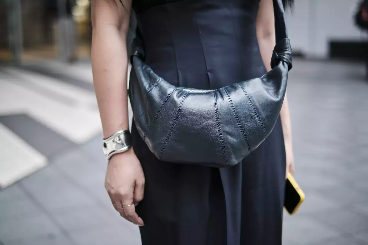 Tokyo str S23 0011.jpg