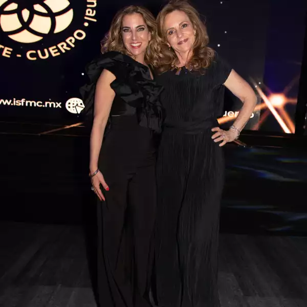 Nathaly Marcus y Shulamit Graber.jpg