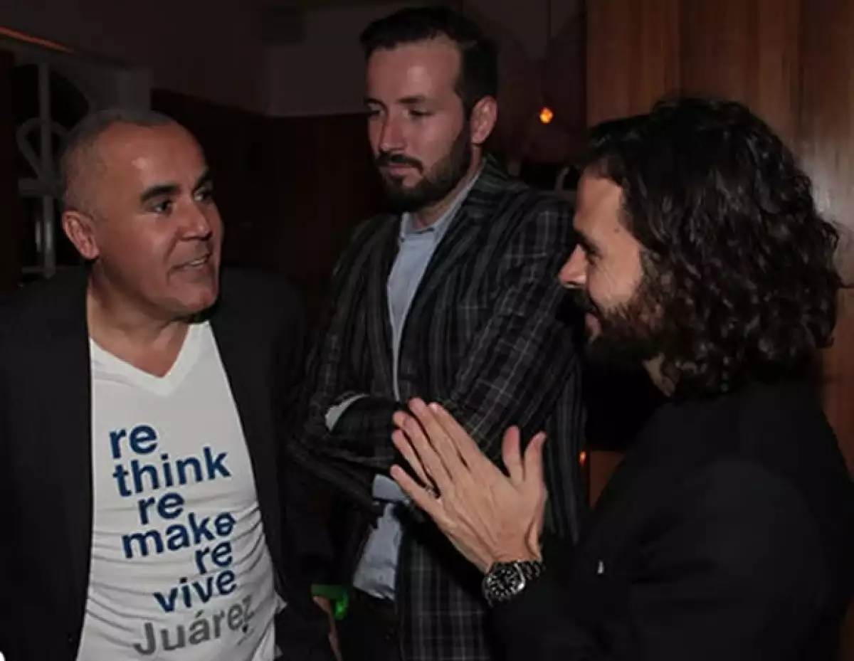 Ricardo Seco, Juanchi Torre y Chema Torre previo a la plática.