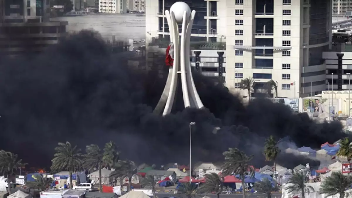 Rotonda de la Perla incendiada