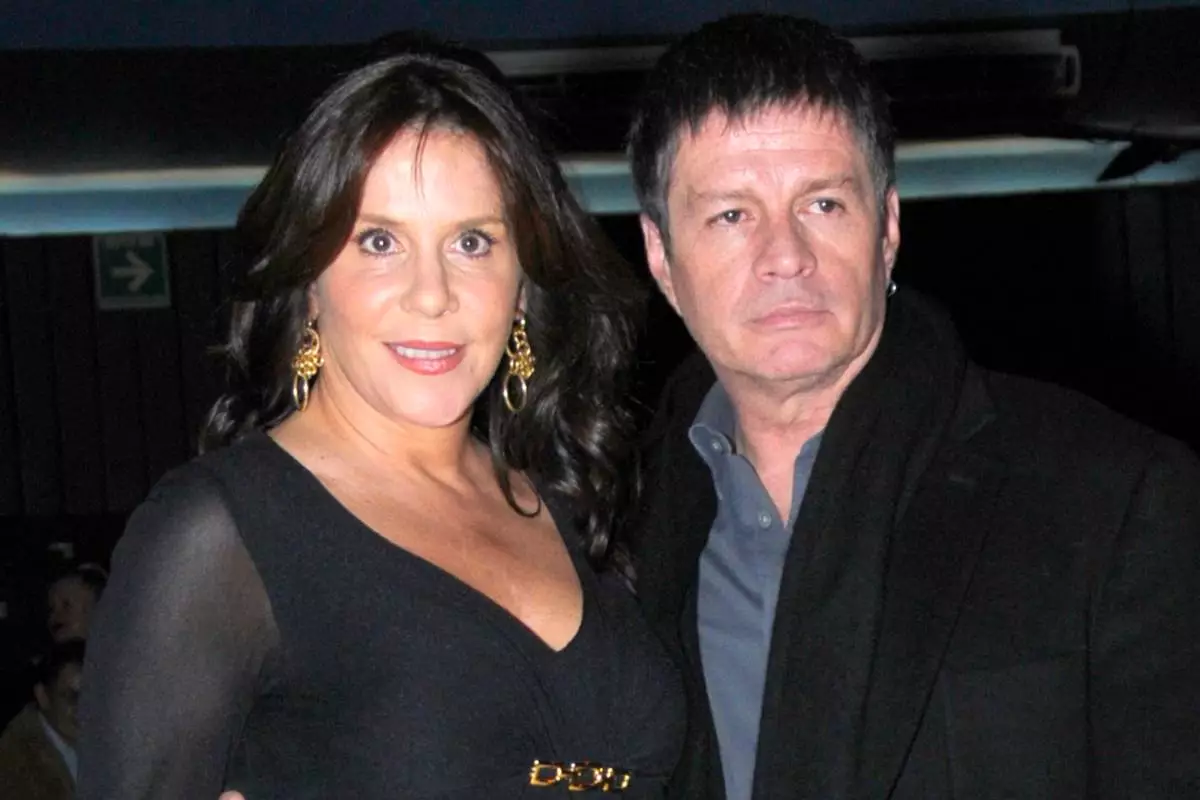 rebecca-jones-alejandro-camacho.jpg
