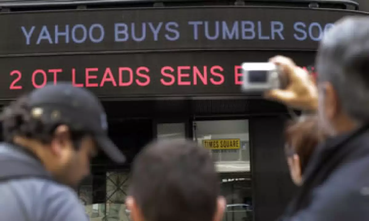 Yahoo compró Tumblr por 1,100 millones de dólares. (Foto: AP)