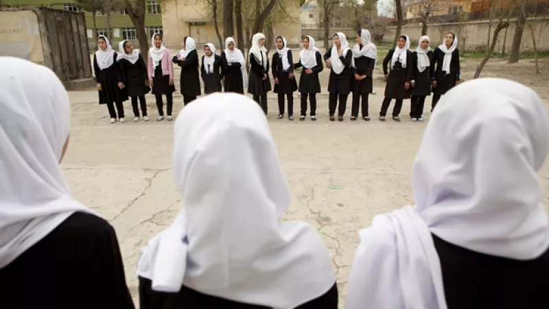 niñas escuela afganistan