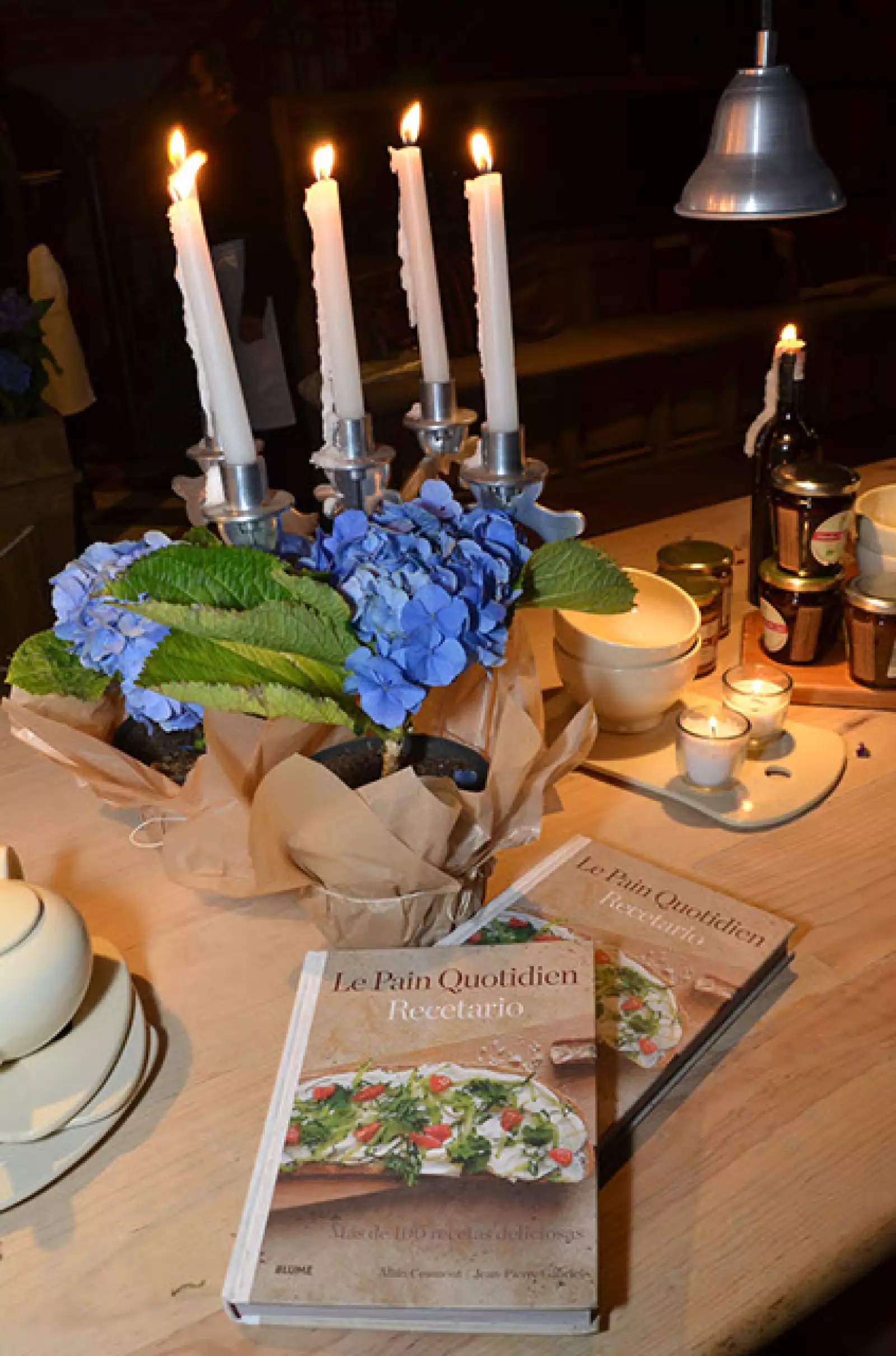 Las propuestas del Chef Coumont: Diversos platillos y bocadillos preparados con el exquisito pan artesanal de Le Pain Quotidien.