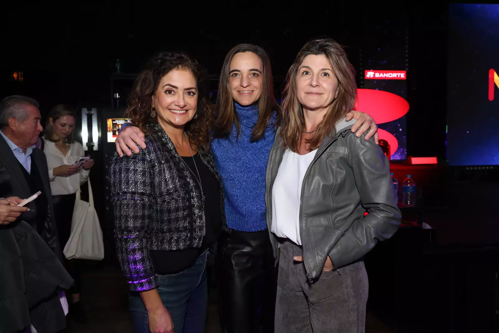Daniela Leites, Angelita Marín y Mamen Diaz 