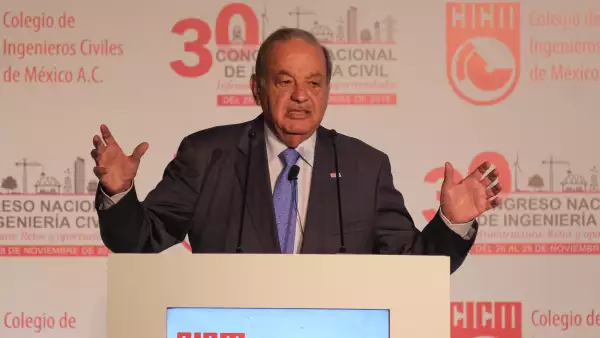 191127 Carlos SLim co.jpg