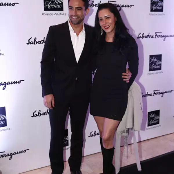 John Paul Ospina,Emi Pulido