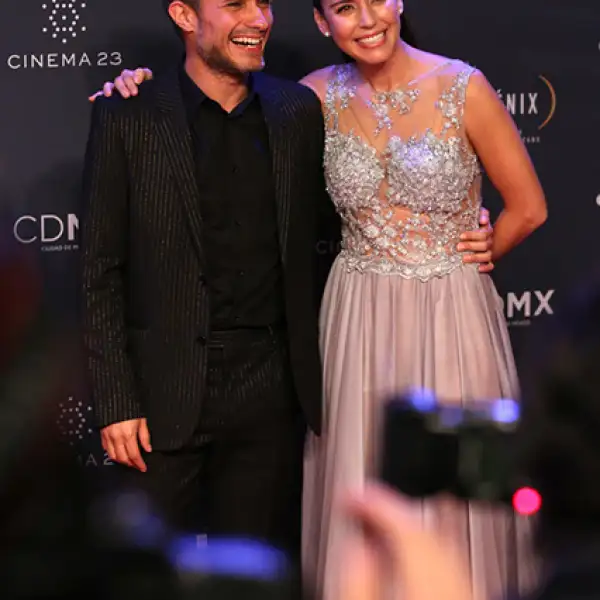 Gael García Bernal y Ana Claudia Talancón