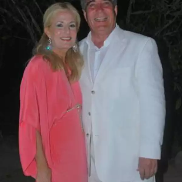 Mirene Cárdenas de González y Joaquín González Granados