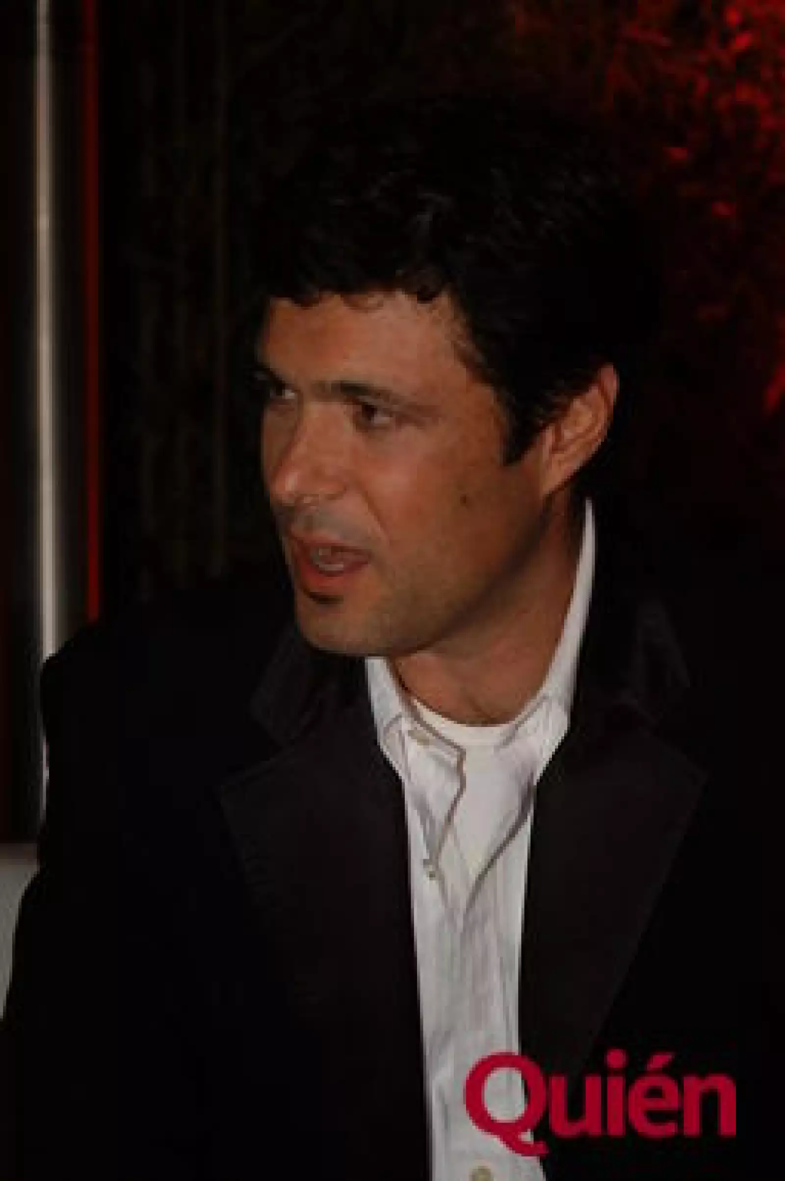Carlos Bernard