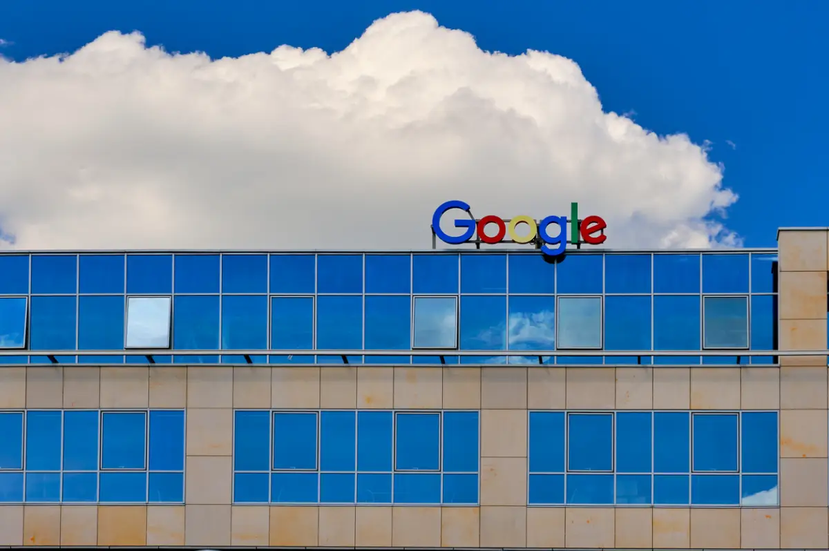 Google trabajo gobierno 