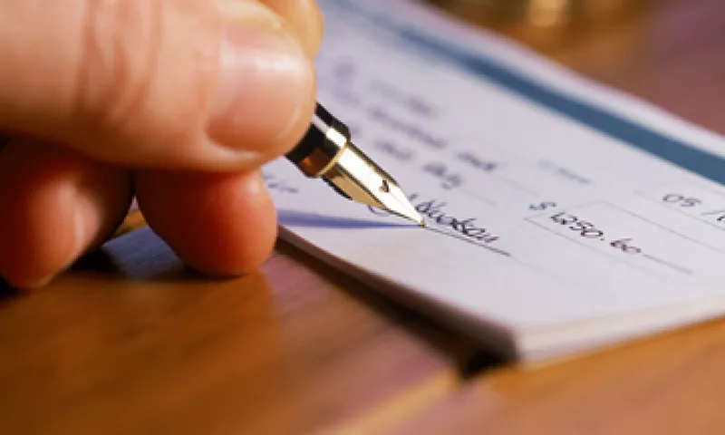 65% de los consumidores estadounidenses no poseen chequera o prefieren no usar cheques. (Foto: Getty Images)