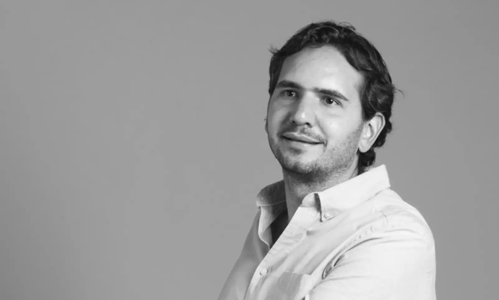 Fundó la cooperativa de café y miel orgánicos Yomol A'tel que agrupa a 300 familias de Chiapas y que en 2014 generó 36 millones de pesos.