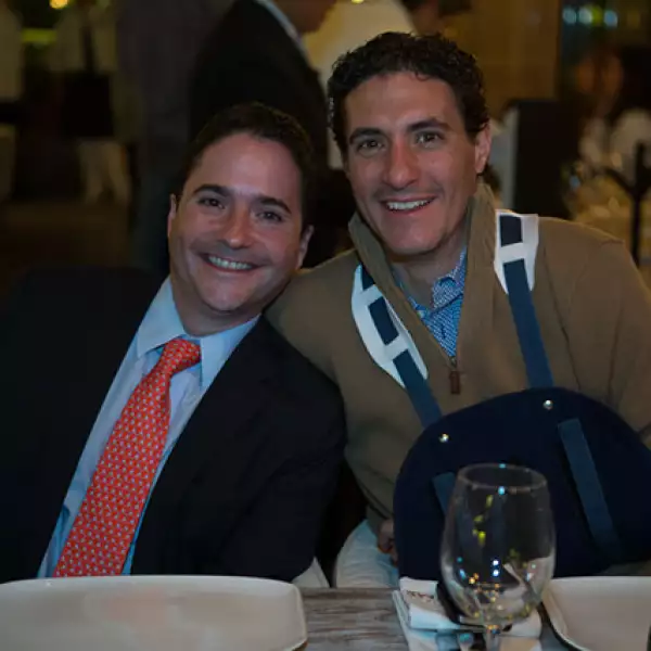 Roberto Tovar y Mark Arias