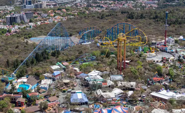 Six Flags