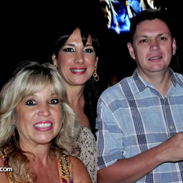Sissi Cornish, Mónica Manautou y Luis Gerardo Flores