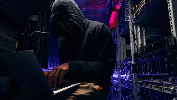 Huawei reconoció la complejidad de hacer frente a los ciberataques