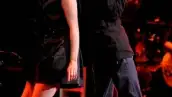 El Teatro Metropólitan fue el lugar para que Paty realizara varios duetos, entre ellos con la cantante de "Inevitable" con quien compartió el escenario para cantar "No-oh se apaga".