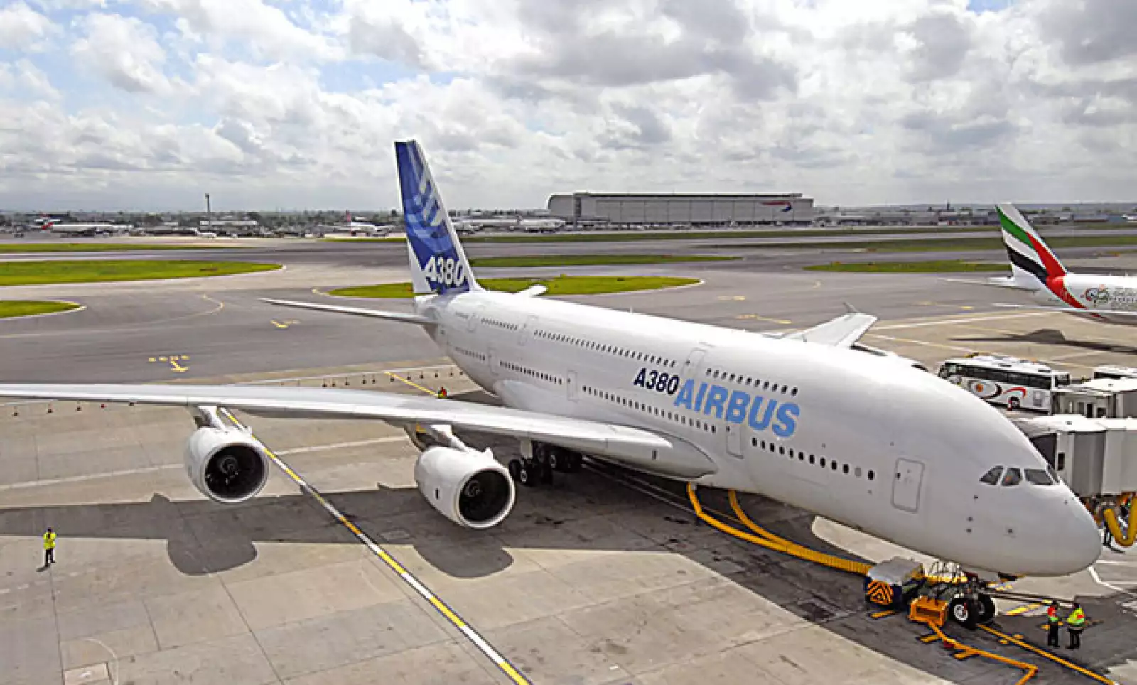 Los materiales que componen la aeronave le restan 15 toneladas de peso, comparado con un avión de otras características.