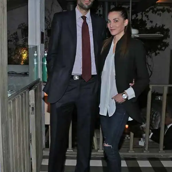 Carlos Lanzón y Raquel Azpiros