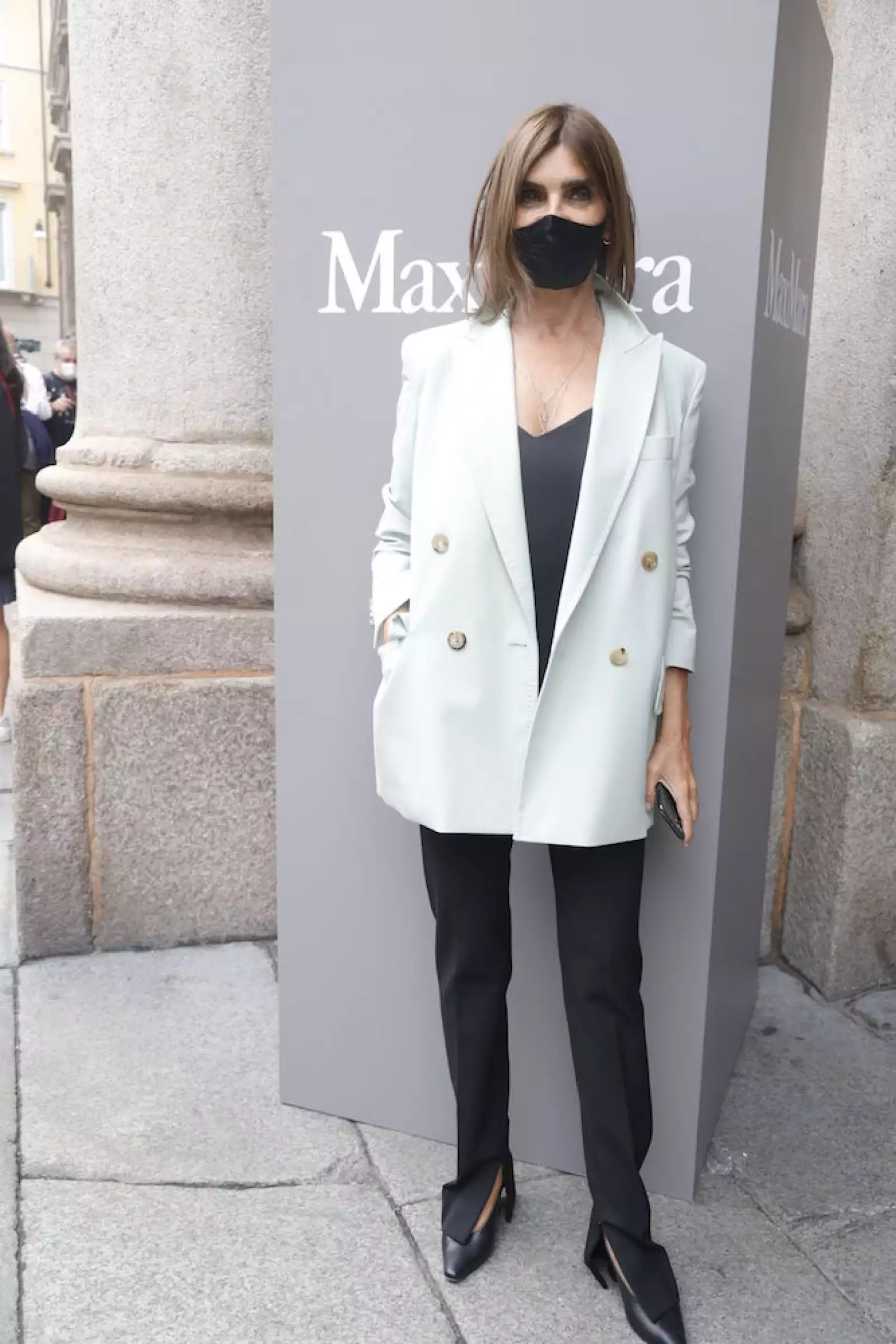 Carine Roitfeld en Max Mara  Spring Summer 2021, Milan Fashion Week