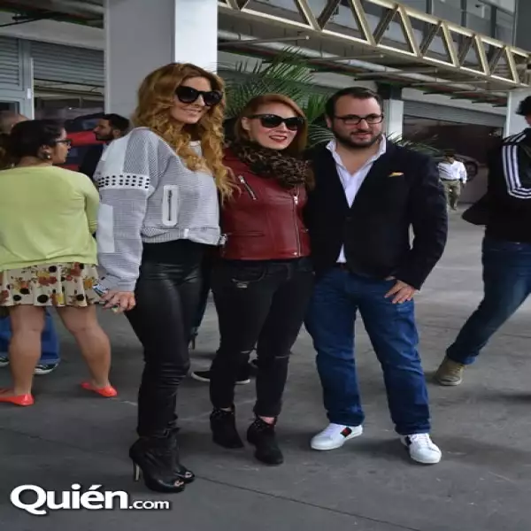 Marcela Cuevas,Daniela Magún,Víctor Martínez