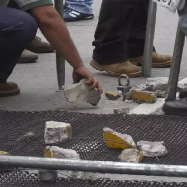 bloqueo aeropuerto CNTE 7