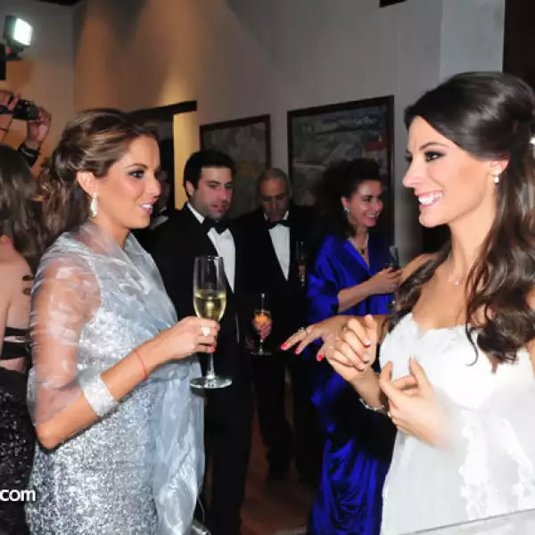 Carla Díaz,Marcela García