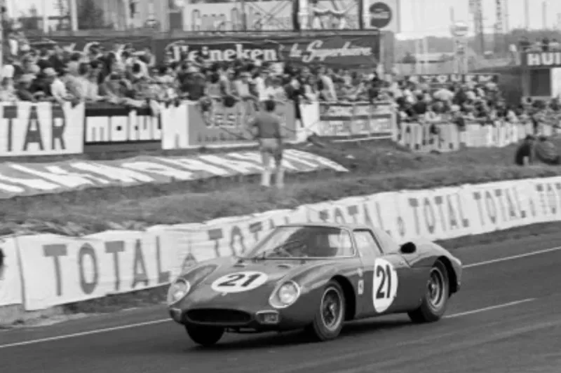 Esto pagaron por el Ferrari ganador de 24 Horas de Le Mans en 1965