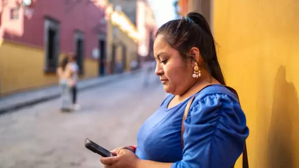 El 'apagón telefónico' le costaría 28,000 mdp a los despachos de cobranza: 8 de cada 10 deudas se cobran por teléfono