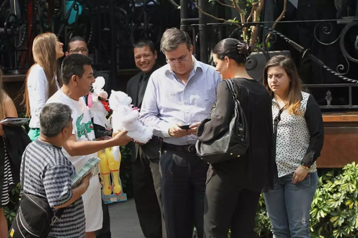 Marcelo, Rosalinda y Anne comieron en Polanco.
